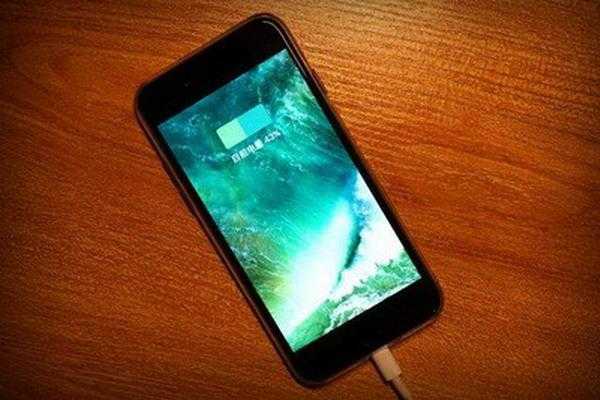 iphone手机充电是干什么（苹果充电用手机是好是坏）