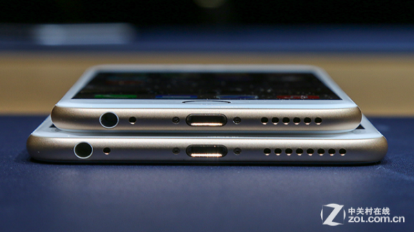 iphone6手机下面小孔是什么（苹果6s手机下面的孔是什么）